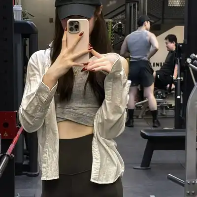 邓娜天